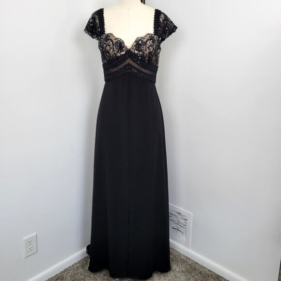 Marina Y2K Lace Beaded Formal Maxi Evening Gown Size 4  Dark Fairy Whimsigoth - Picture 14 of 14